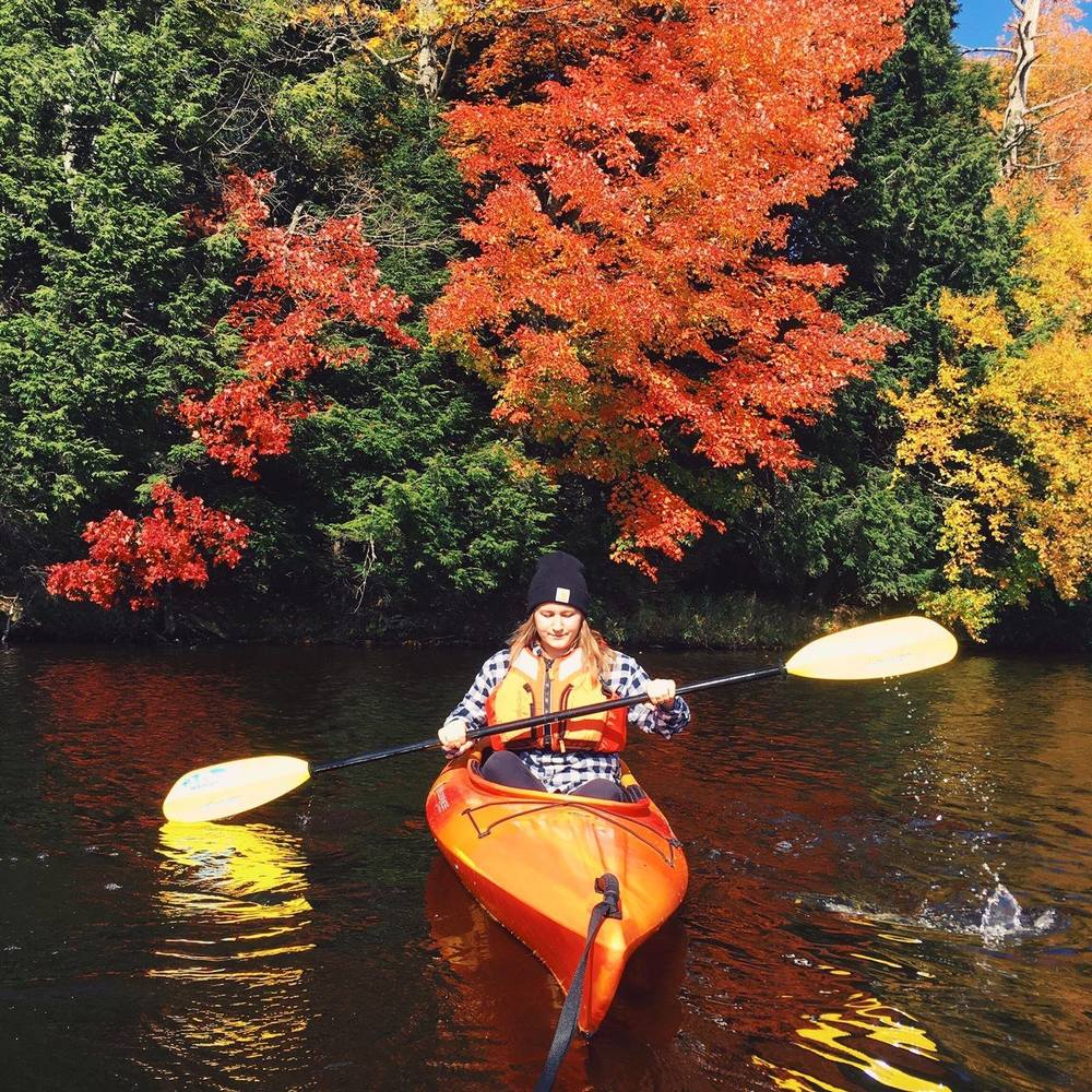 Meet your Posher, Lezlie